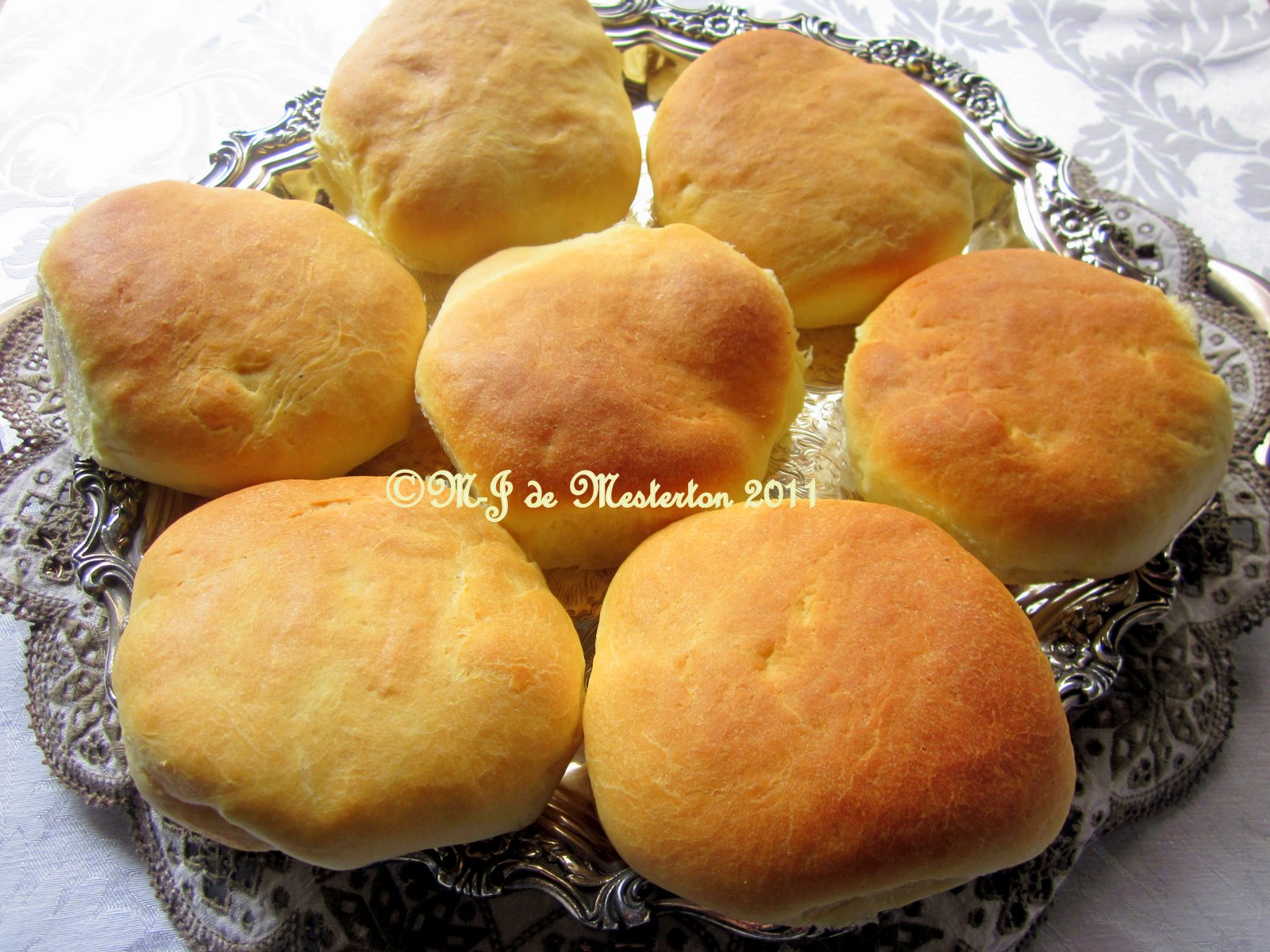 for marinade Countess buttermilk buns by make  sit hamburgers  Brioche  J how a silver made atop M to