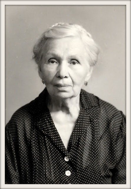 Stepanida Yakovlevna Kozyrev Mitrofanenko aka Stephany Mitrofanenko, Mid 1950's, San Francisco