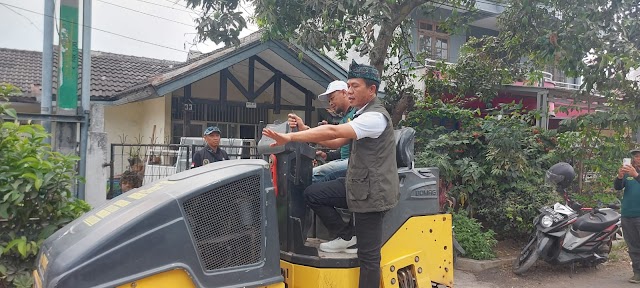  Gerakan Tutup Lubang Serentak Dilaksanakan di 12 Ruas Jalan  Kabupaten Bandung