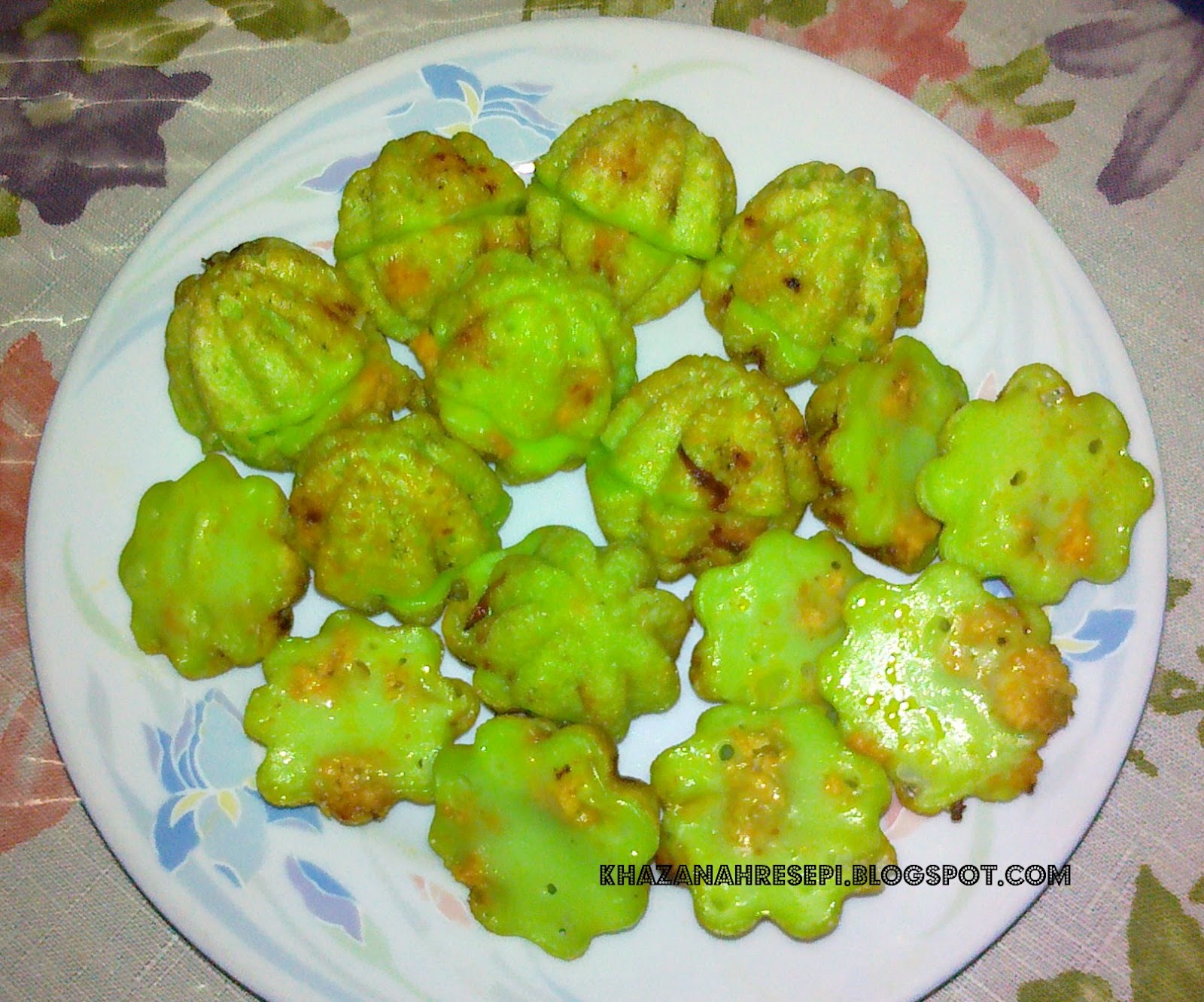 KUIH CARA BERLAUK - Resepi Sheila Rusly