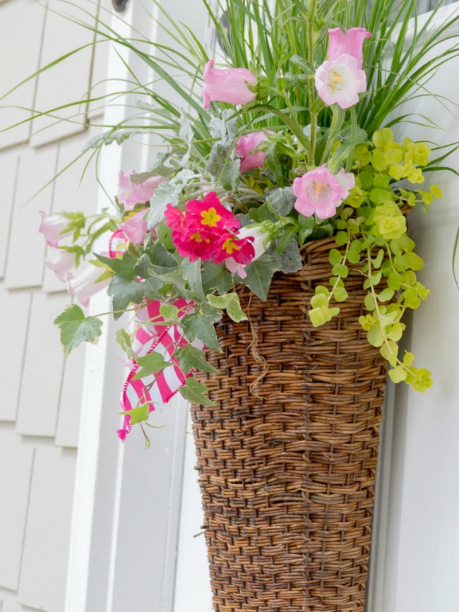 Duke Manor Farm | Spring Basket with Live Plants and Flowers