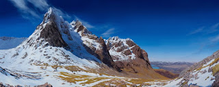 paisajes-hiperrealismo-la magia-en-las-montañas-nevadas