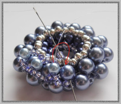 beaded donut pendant free pattern