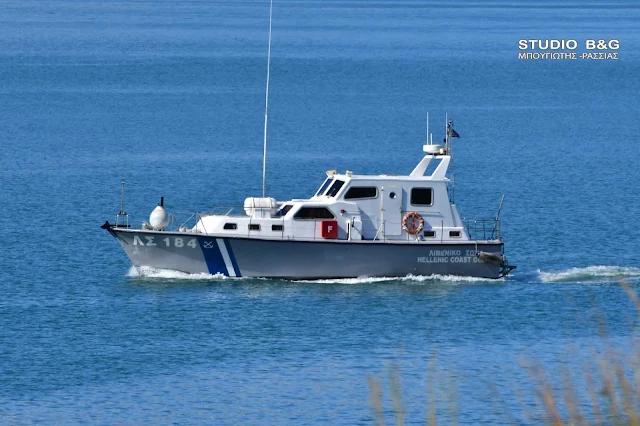 Ακυβέρνητο σκάφος στην Αίγινα - Καλά στην υγεία τους 4 επιβαίνοντες