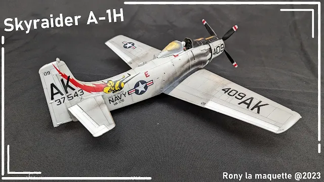 Les traces d'échappement du A-1JH Skyraider de Tamiya au 1/48.