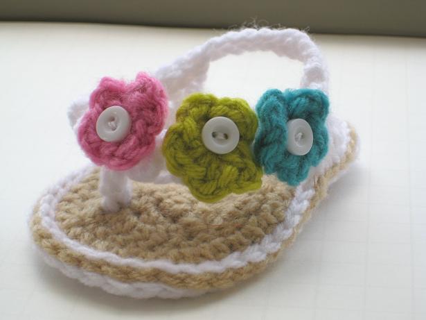 For the Love of Crochet Along: Crochet Baby Flip Flops, a must have ...