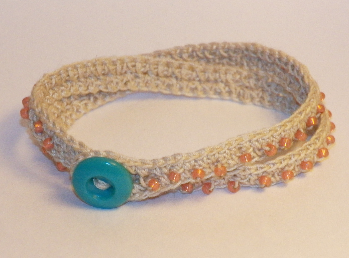 Crochet Bracelet With Buttons - Easy Crochet Patterns