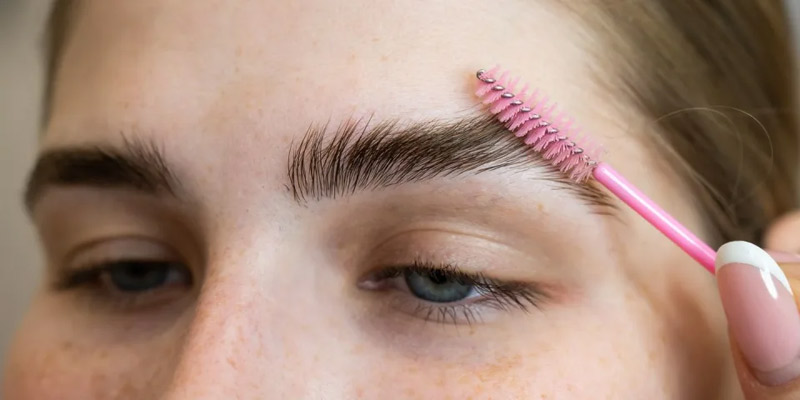 Brow Lamination Is the Key to Having Fuller, Fluffier Brows