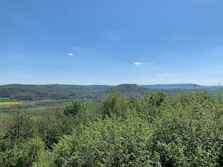 Blick zum Walberla von der Vexierkapelle aus