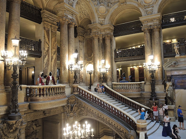 Ik ging eens naar Parijs : de opéra Garnier