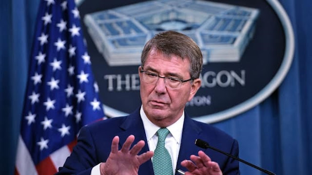 Ashton Carter, the US secretary of defence, has made a concerted effort to court Silicon Valley © AFP