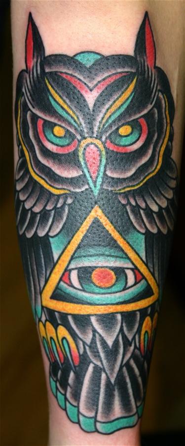 Some legit tattoo designs Woahhh Illuminati and owls and shit