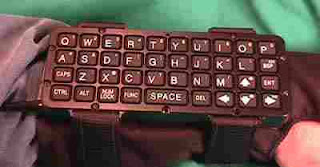 10 Keyboard Paling Unik Di Dunia [ www.BlogApaAja.com ]