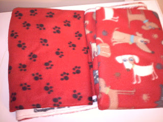 Doggy Patterned Fleece for No-Sew Blanket