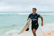 wsl billabong pro pipeline 2023 surf30 Callum Robson 23Pipe 4146 Tony Heff