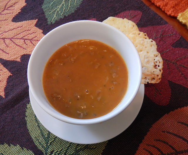 Healthy Soup Dinner Cheese Crackers Low Carb 