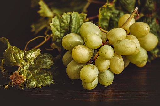 अंगूर खाने के स्वास्थ्य के लिये चमत्कारी फायदे || Grapes Benefit For Health