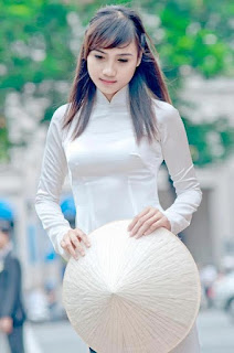 Ảnh girl xinh Việt Nam duyên dáng trong tà áo dài