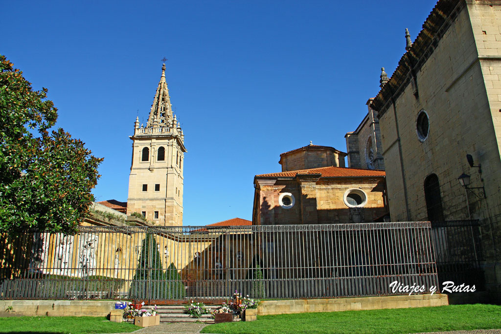 Jardín de los reyes caudillos, Oviedo