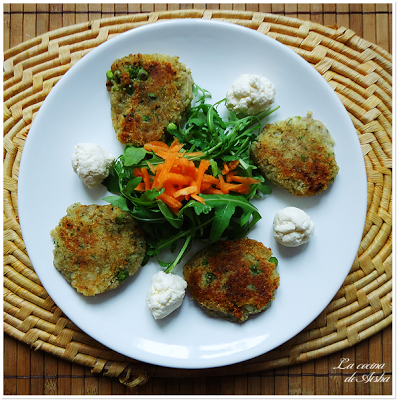 Mini hamburguesas de quinoa y guisantes