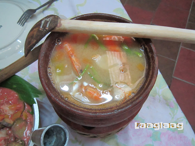 Sinigang na Hipon at Balaw-Balaw Restaurant, Angono, Rizal