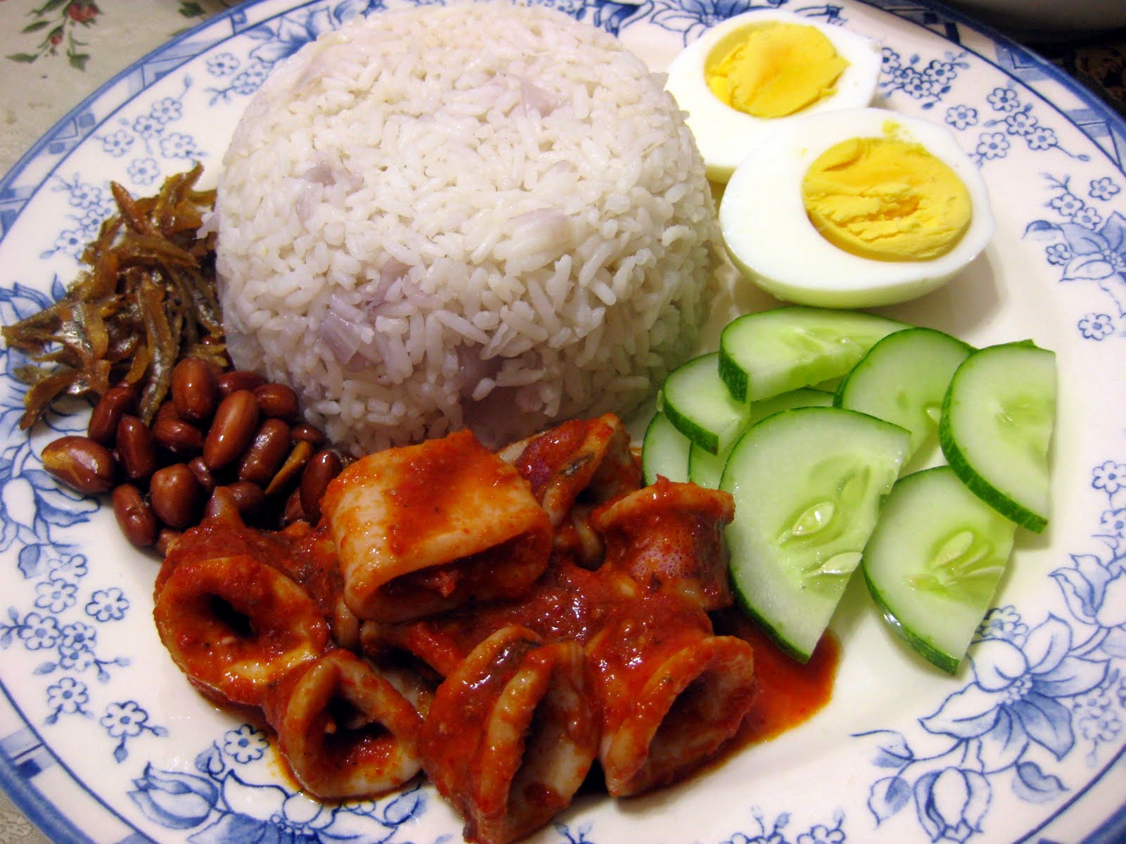 RESEPI NANNIE: Nasi lemak sambal sotong