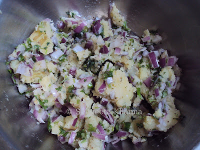 alu kulcha recipe 