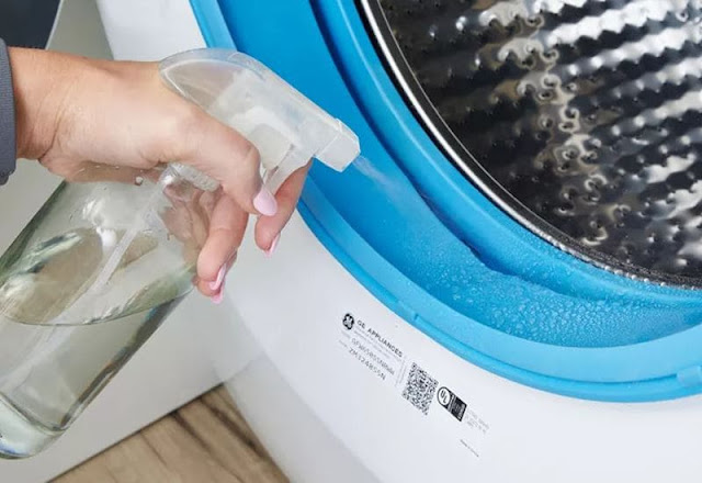 Cách vệ sinh máy giặt của ngang bằng giấm