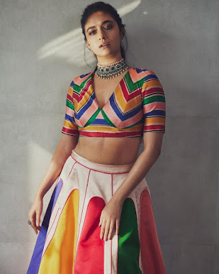 Actress Keerthy Suresh Latest Stunning Photoshoot Pics
