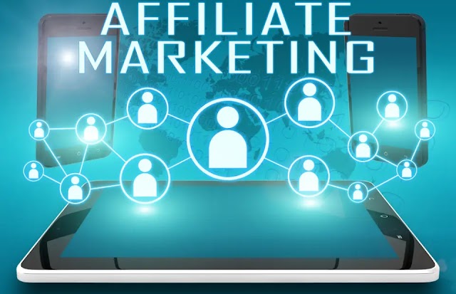 How does affiliate marketing  differ from influencer marketing?