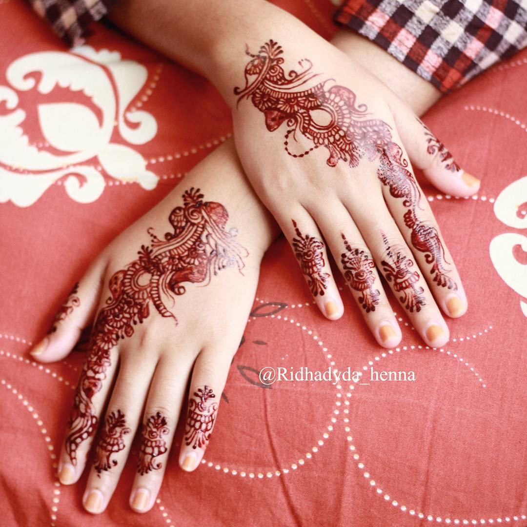 Contoh Gambar  Motif Henna di  Jari  Contoh Gambar  Henna