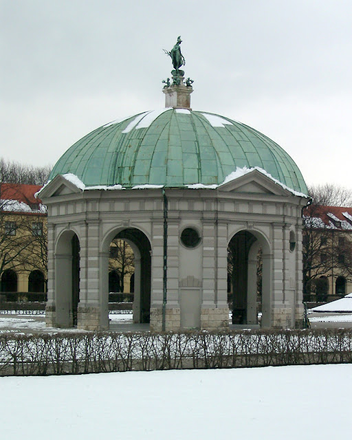 Dianatempel (pavilion for the goddess Diana), Hofgarten, Munich