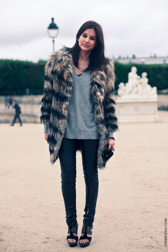 Cristine _ Tuileries. Paris