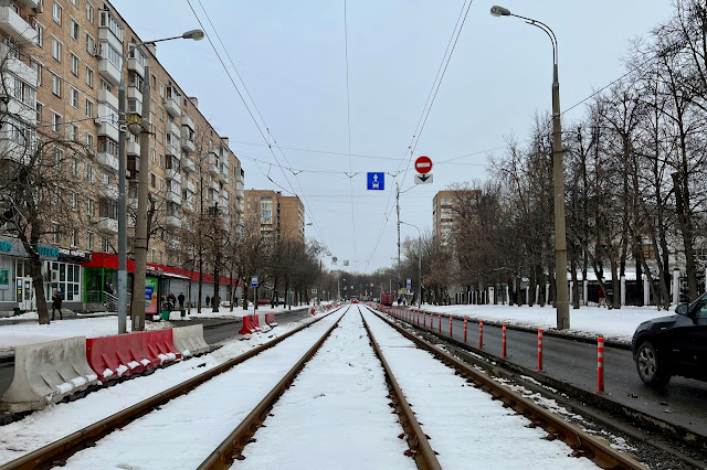 улица Костякова, трамвайные пути