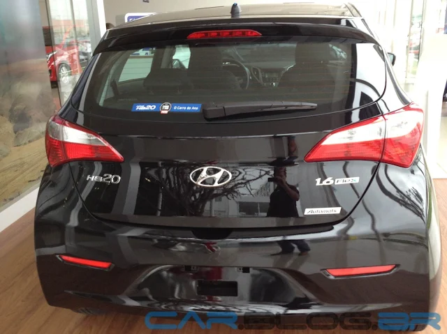 Hyundai HB20 2013 1.6 Comfort Style - Preto Onix - Automático