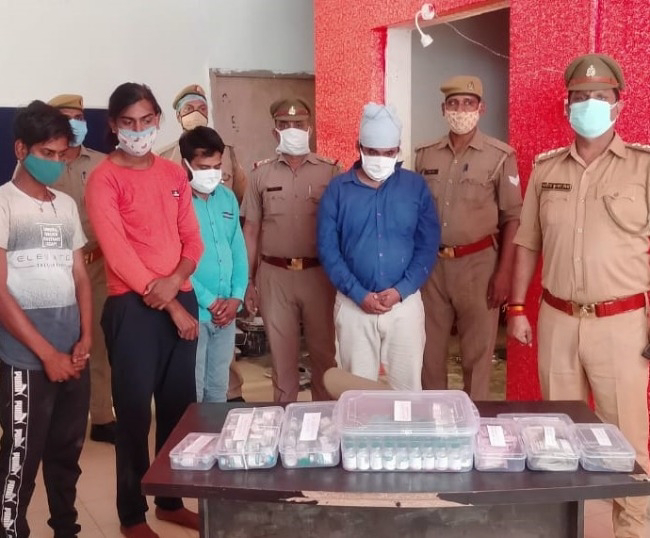 लखनऊ : नकली दवाओं के 10 सौदागर गिरफ़्तार ,  रेमडेसिविर 218 इंजेक्शन, 2.38 लाख से अधिक रुपये बरामद 