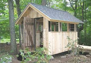 great use of recycled wood pallets make a shed fence chicken coop or ...