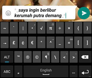 Cara Membuat Tulisan Tebal,Miring,Bergaris Pada Whatsapp