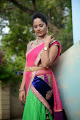 Anasuya photos in half saree-thumbnail-10