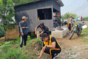 Perkuat Sinergitas TNI-Polri Bersama Warga Desa Gelar Jumat Bersih 