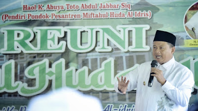 Panglima Santri Jawa Barat Sesalkan  Pemuda Sukabumi Injak Al- Quran 