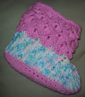 crochet adult crocodile slipper