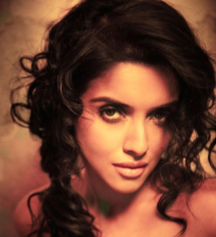 Asin Latest Photoshoot gallery pictures