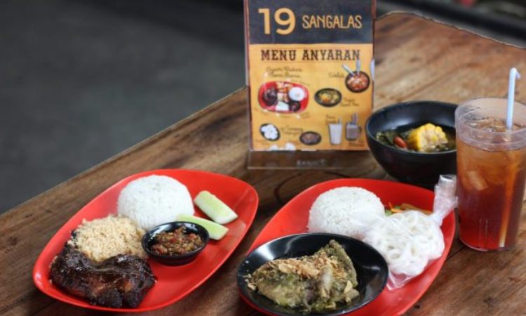 16 Tempat Makan di Cirebon Paling Enak & Murah