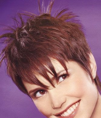 hairstyles for short hair 2011. funky short hair styles 2011