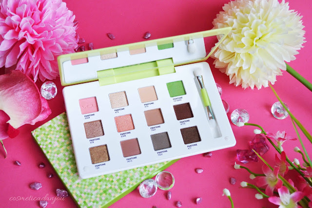 VDL Expert Color Eye Book 6.4 Greenery (Pantone 17) Review