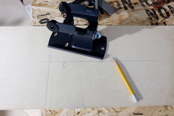 attaching tv mount to plywood