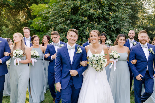 Spring Waterfront Wedding at London Town and Gardens in Edgewater, MD photographed by Maryland Wedding Photography Heather Ryan Photography