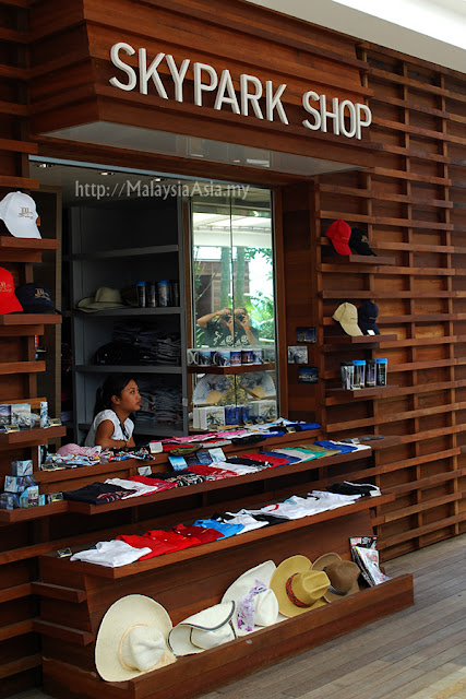 Souvenir Shop Sands Skypark Singapore