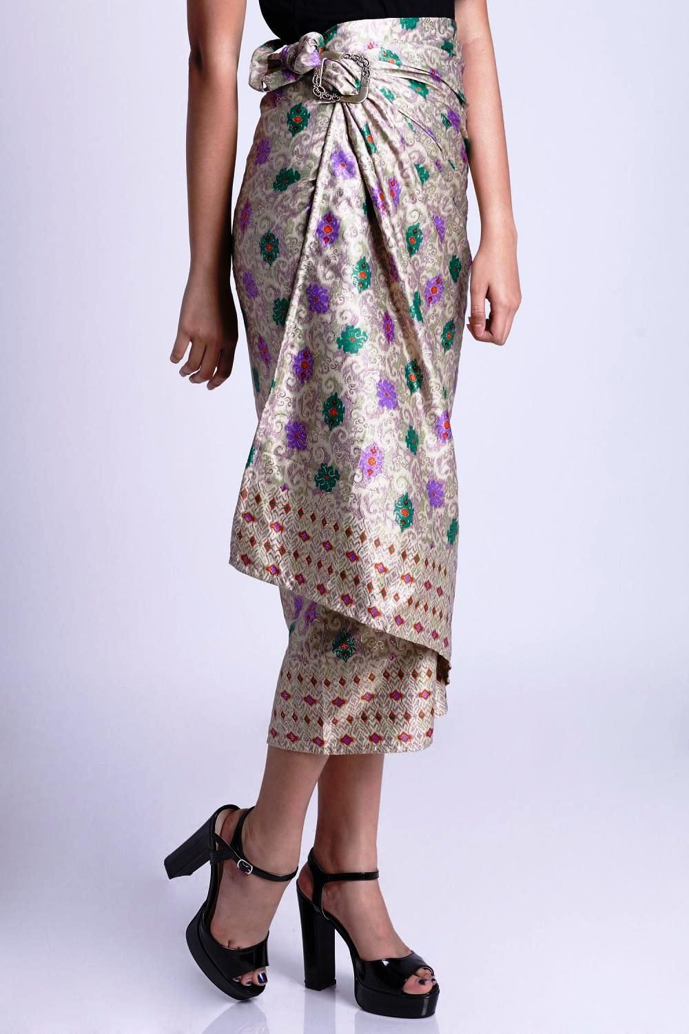  32 model  rok  batik  panjang  pendek modern untuk  pesta 